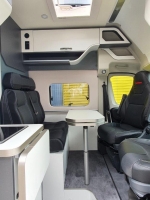 Bantam Van V633M Premium