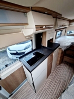 VAN first class-two rooms GT skyview 640 LE RB