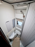 VAN first class-two rooms GT skyview 640 LE RB